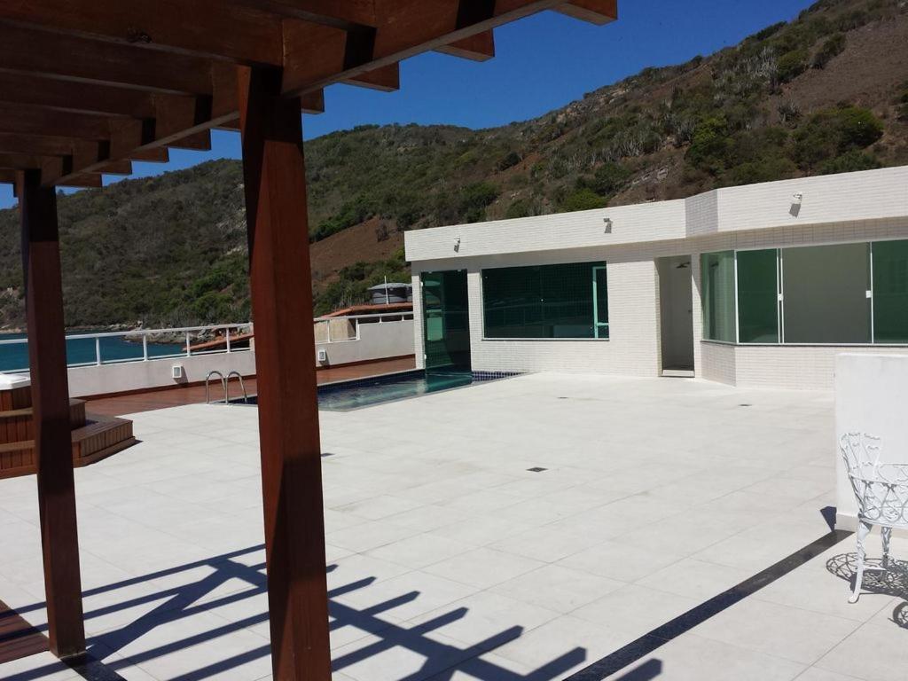 شقة Apartamento Pe Na Areia Em أرايال دو كابو المظهر الخارجي الصورة