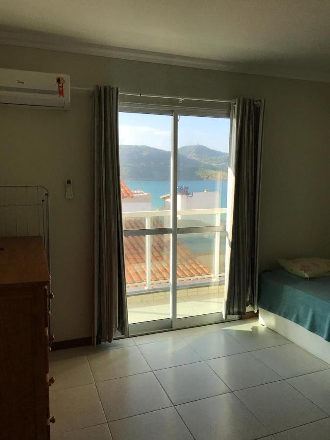 شقة Apartamento Pe Na Areia Em أرايال دو كابو المظهر الخارجي الصورة